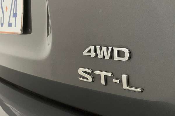 2019 Nissan Pathfinder ST-L R52 Series III