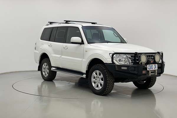 2018 Mitsubishi Pajero GLX NX