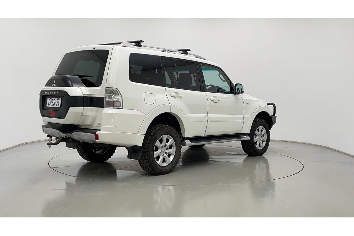2018 Mitsubishi Pajero GLX NX