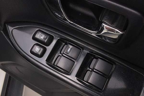 2018 Mitsubishi Pajero GLX NX
