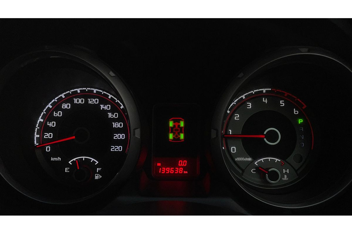 2018 Mitsubishi Pajero GLX NX