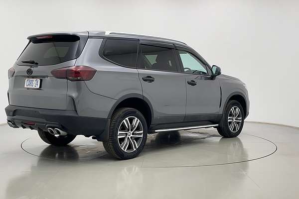2022 LDV D90 Executive SV9A