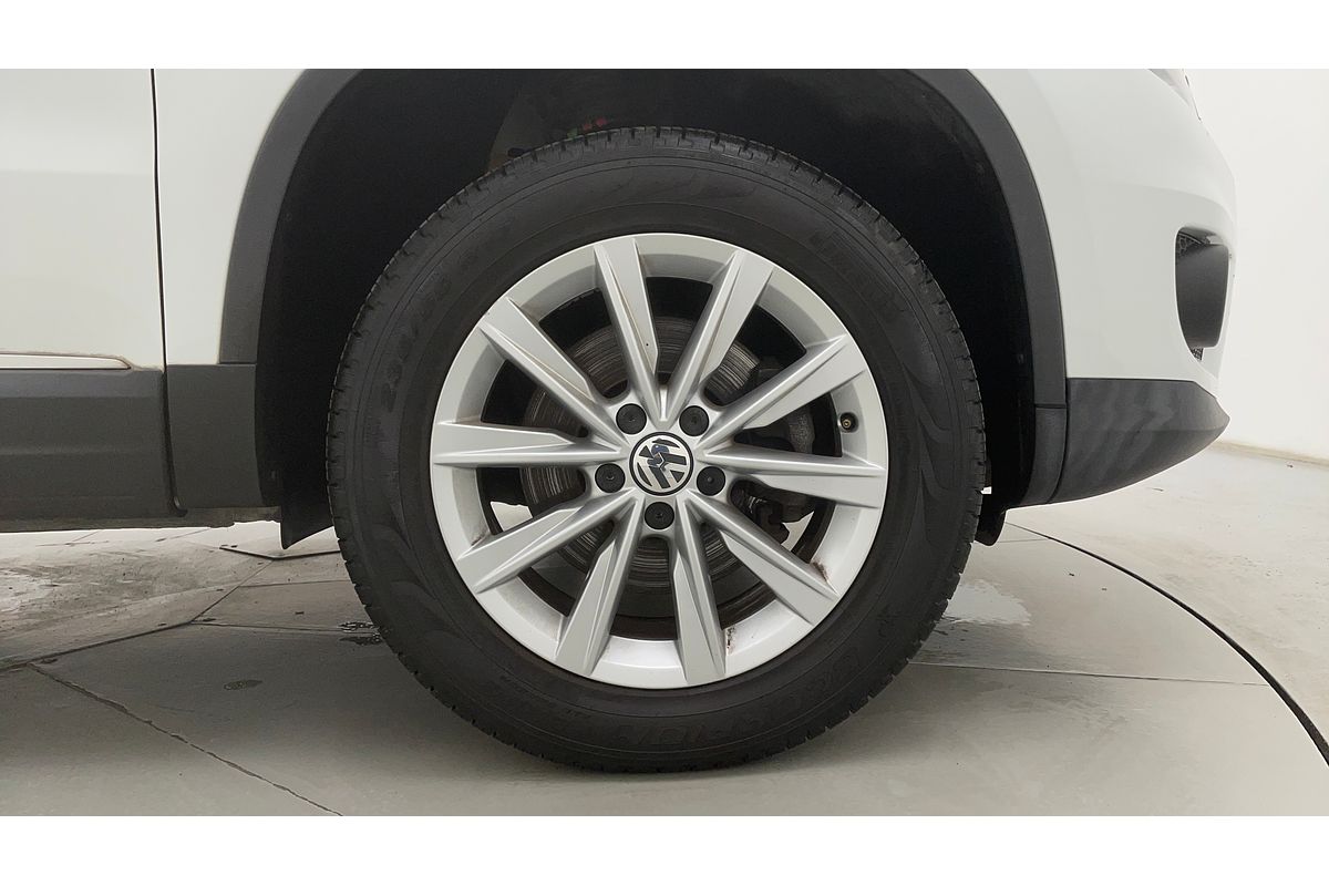 2015 Volkswagen Tiguan 132TSI 5N