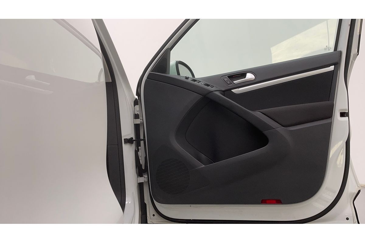 2015 Volkswagen Tiguan 132TSI 5N