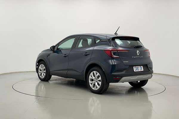 2022 Renault Captur Life XJB