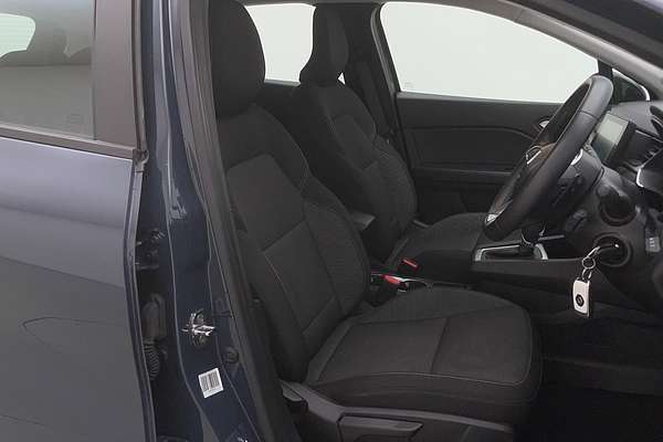 2022 Renault Captur Life XJB