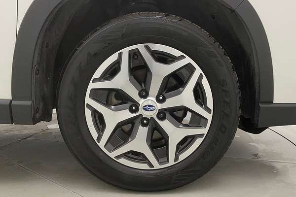 2020 Subaru Forester 2.5i S5