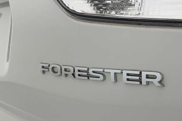 2020 Subaru Forester 2.5i S5