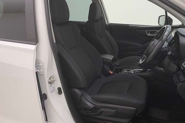 2020 Subaru Forester 2.5i S5
