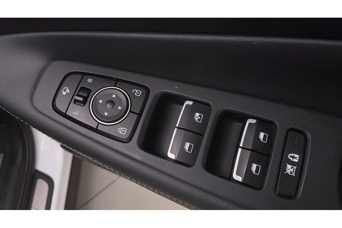 2020 Hyundai Santa Fe Elite TM.2