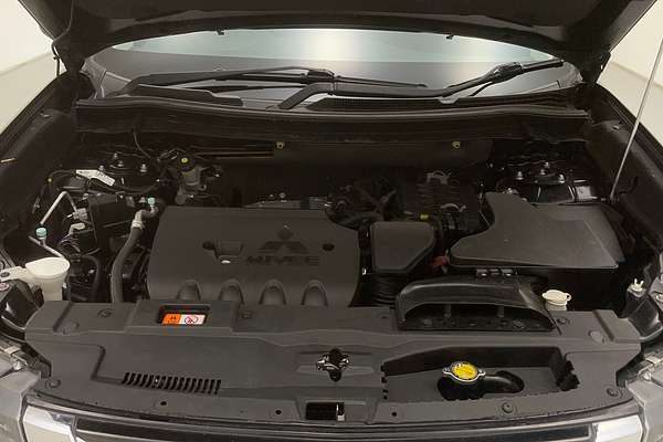 2018 Mitsubishi Outlander ES ZL