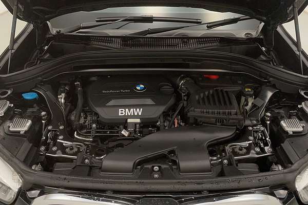 2017 BMW X1 sDrive18d F48