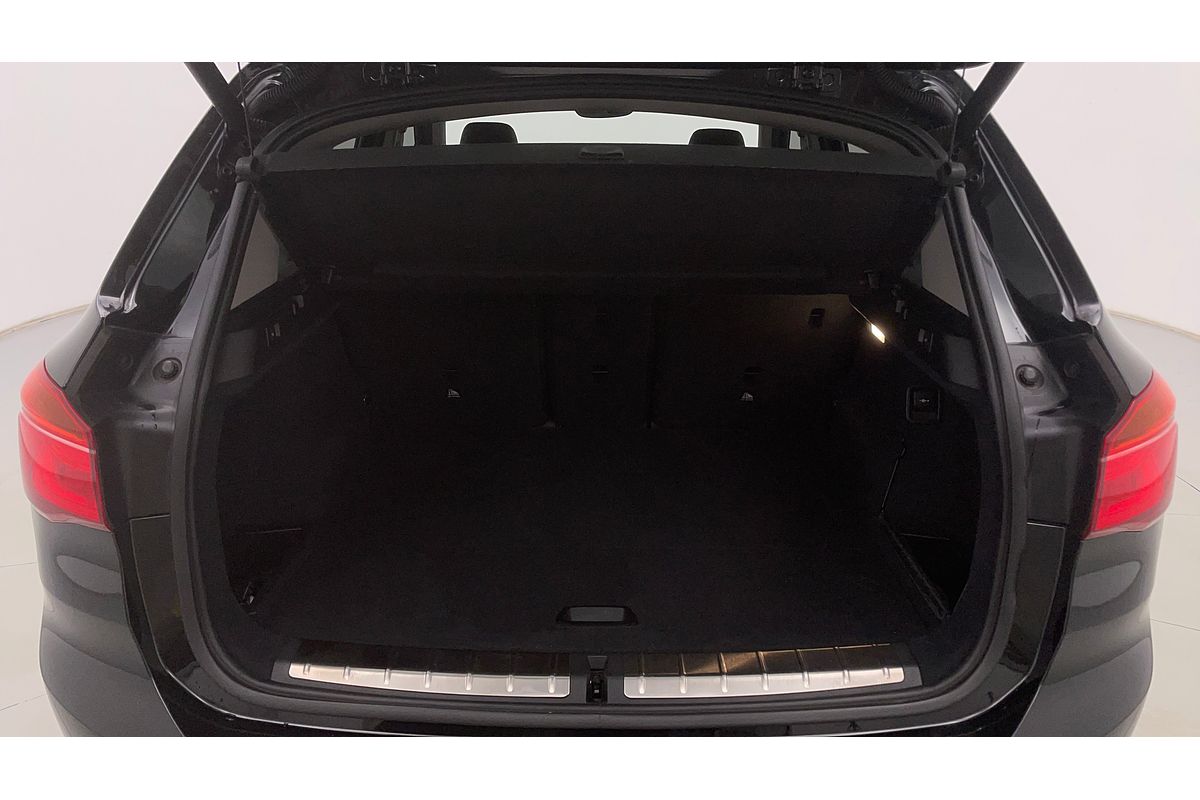 2017 BMW X1 sDrive18d F48