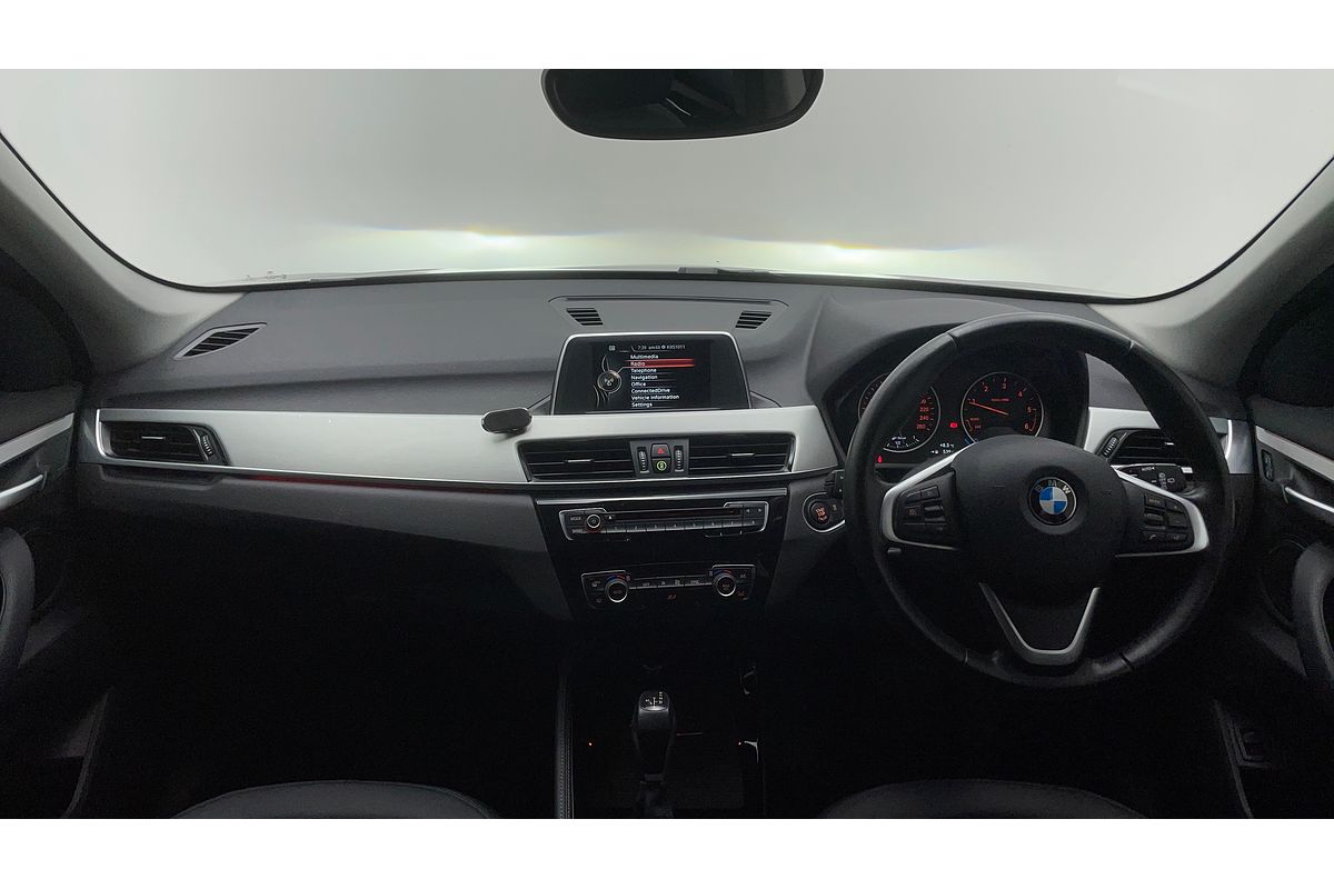 2017 BMW X1 sDrive18d F48