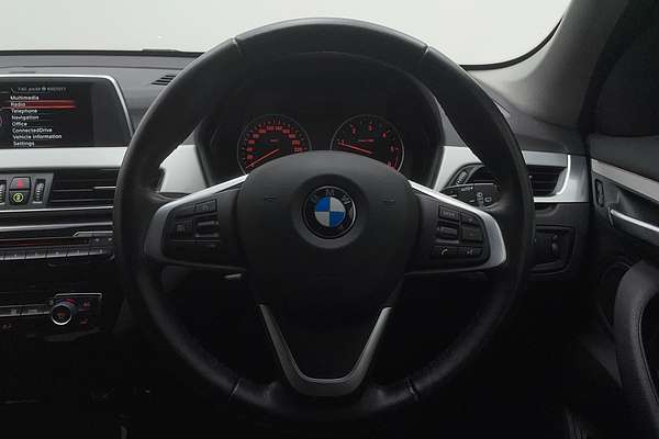 2017 BMW X1 sDrive18d F48