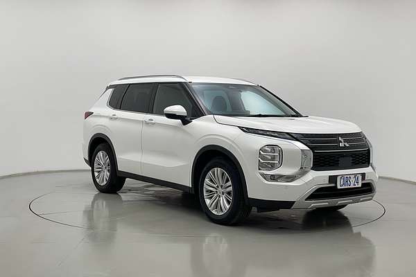 2022 Mitsubishi Outlander LS ZM