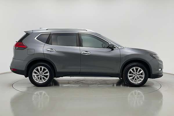2017 Nissan X-TRAIL ST-L T32 Series II