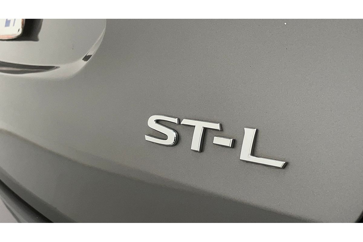 2017 Nissan X-TRAIL ST-L T32 Series II