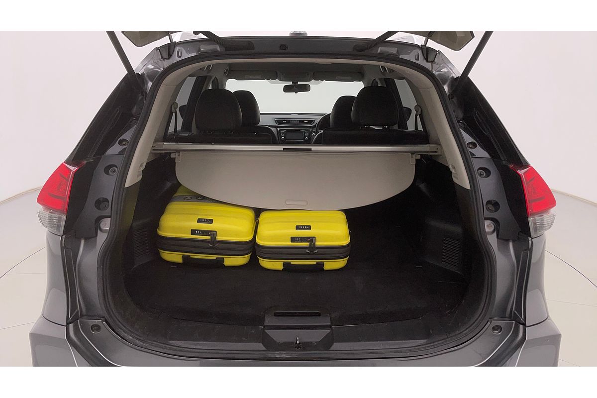 2017 Nissan X-TRAIL ST-L T32 Series II