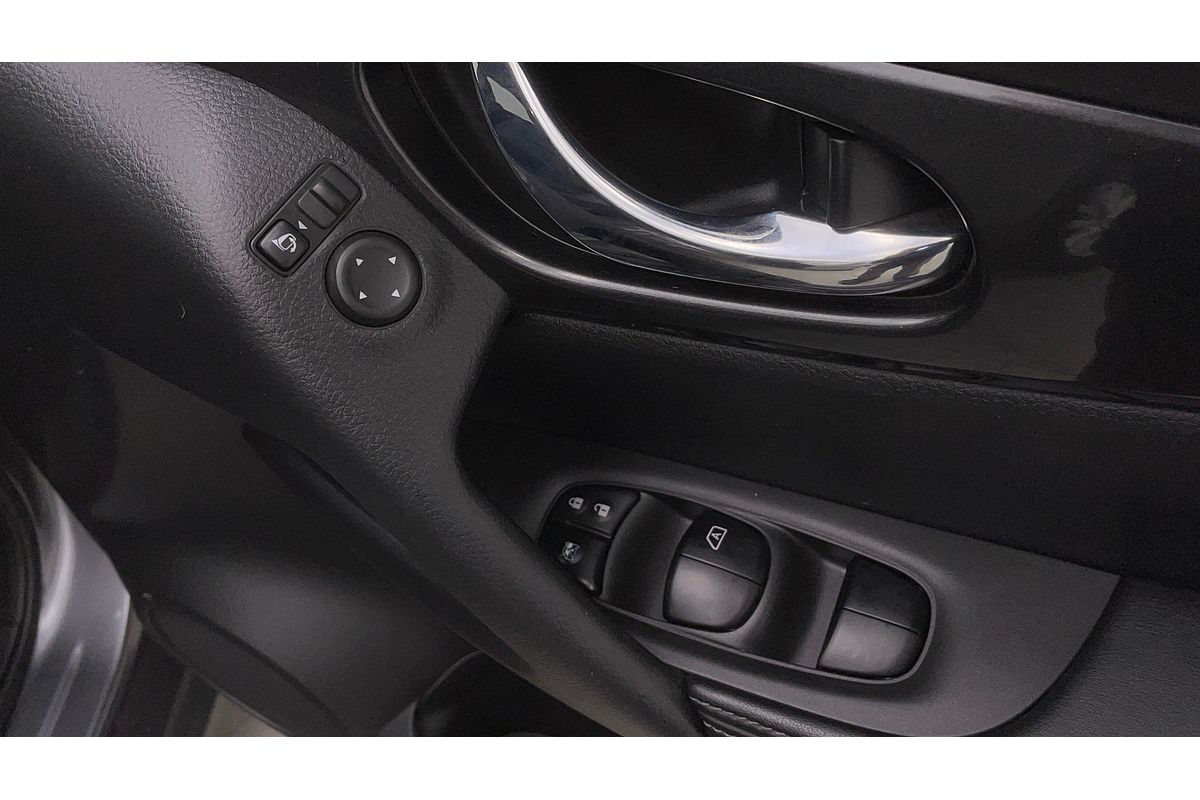 2017 Nissan X-TRAIL ST-L T32 Series II