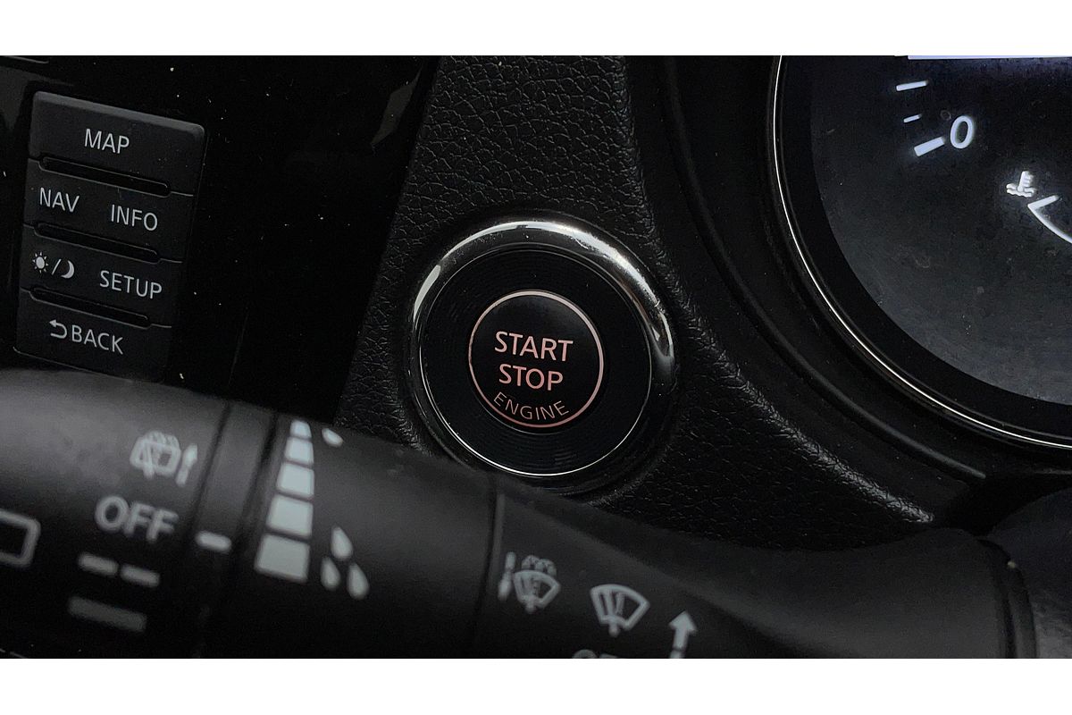 2017 Nissan X-TRAIL ST-L T32 Series II