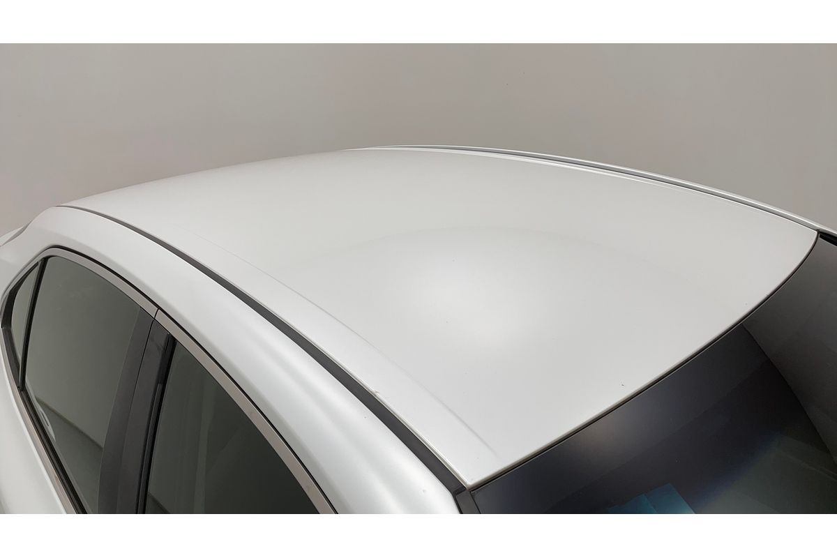 2018 Toyota Camry Ascent AXVH71R