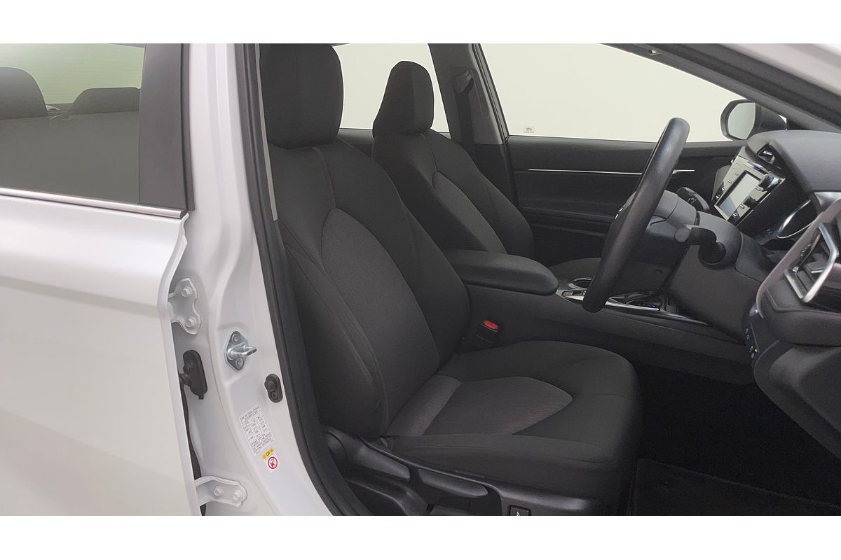 2018 Toyota Camry Ascent AXVH71R