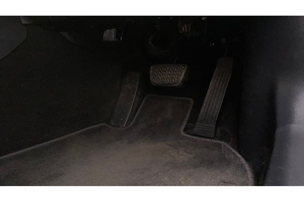 2018 Toyota Camry Ascent AXVH71R