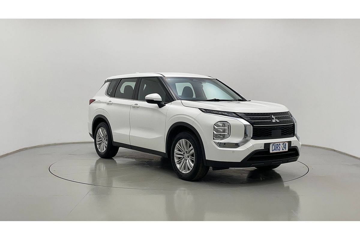 2023 Mitsubishi Outlander ES ZM