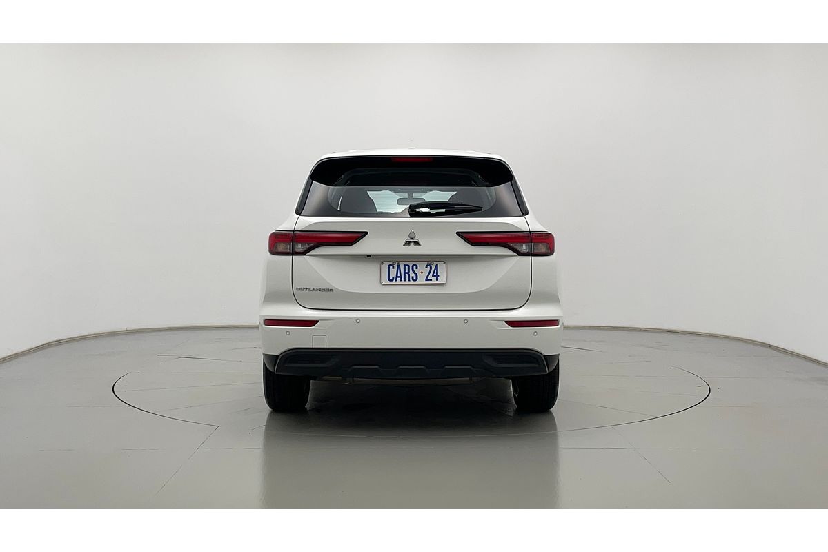 2023 Mitsubishi Outlander ES ZM