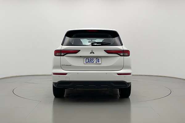 2023 Mitsubishi Outlander ES ZM