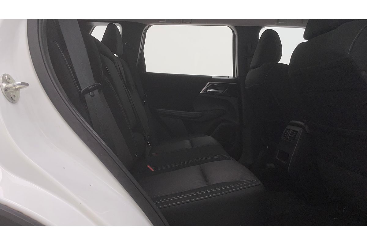 2023 Mitsubishi Outlander ES ZM