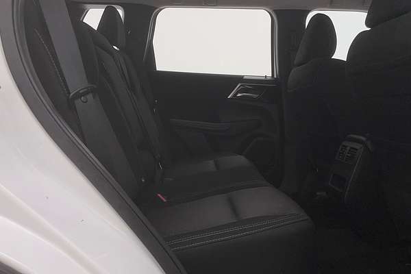 2023 Mitsubishi Outlander ES ZM