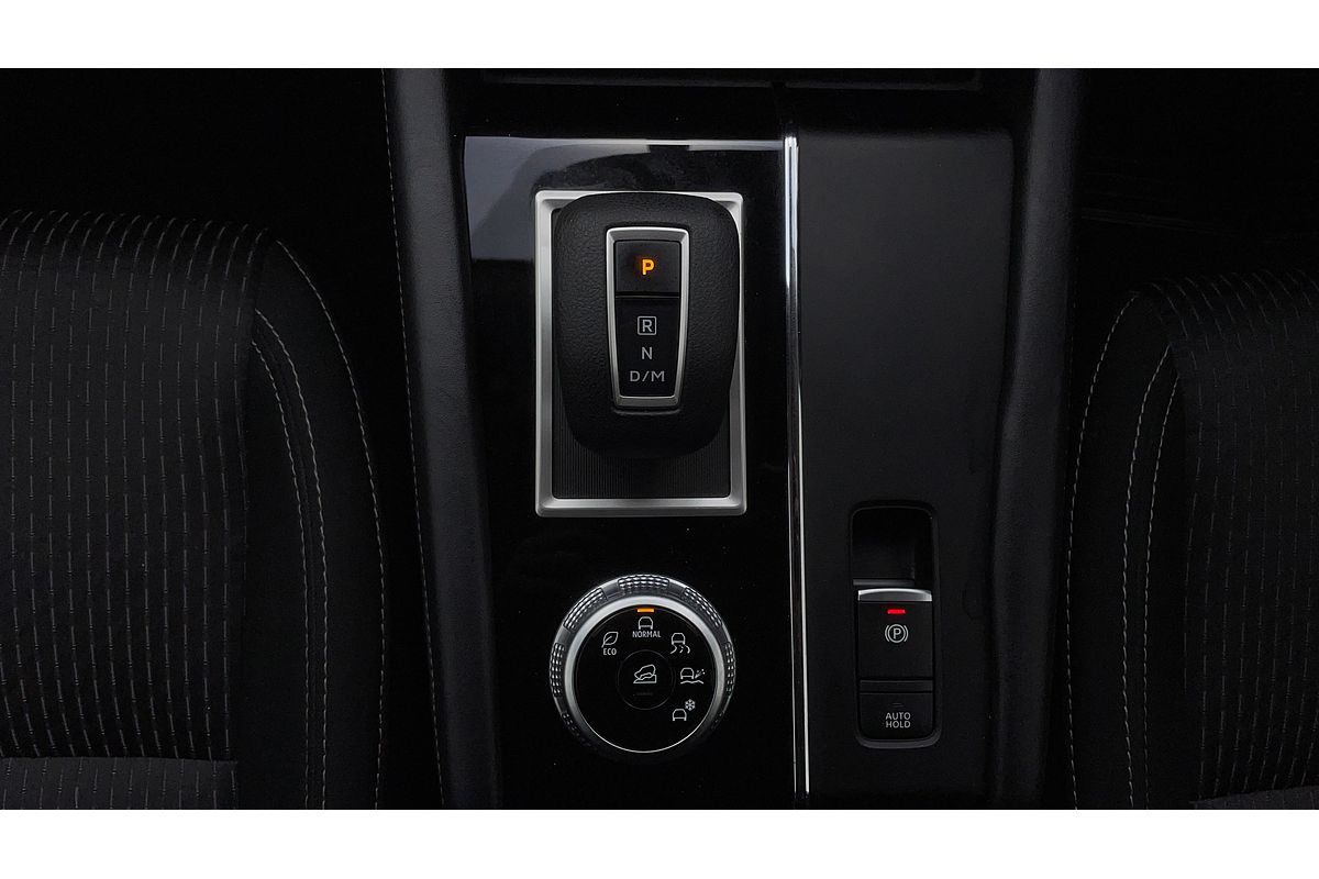 2023 Mitsubishi Outlander ES ZM