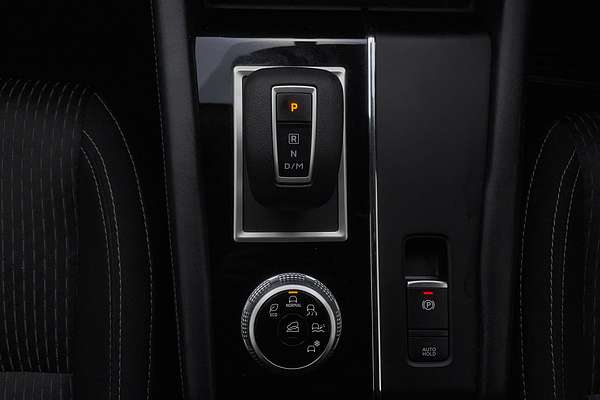 2023 Mitsubishi Outlander ES ZM