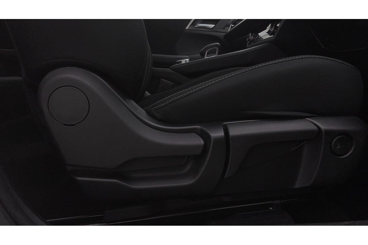 2023 Mitsubishi Outlander ES ZM