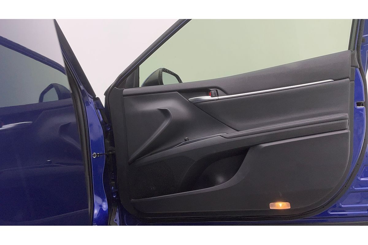 2020 Toyota Camry SX ASV70R
