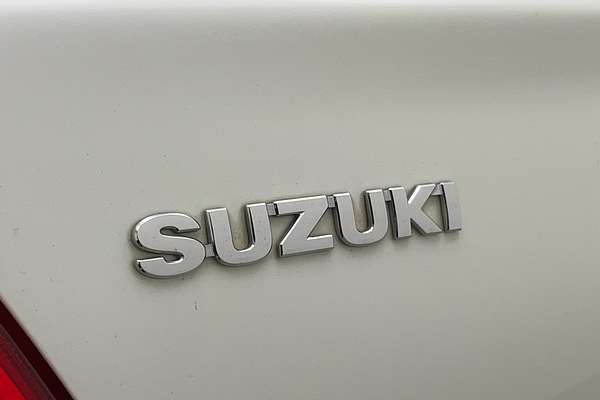 2018 Suzuki Swift GL Navigator AZ