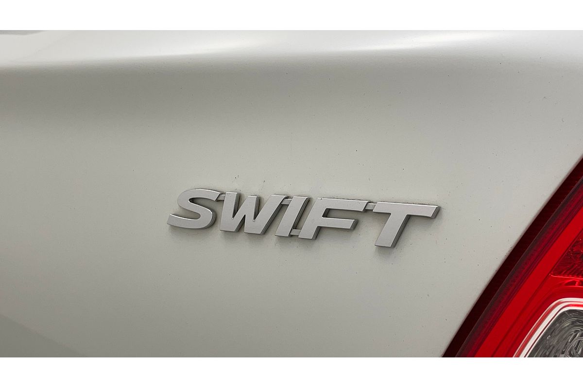 2018 Suzuki Swift GL Navigator AZ