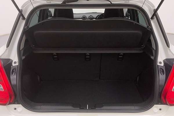 2018 Suzuki Swift GL Navigator AZ