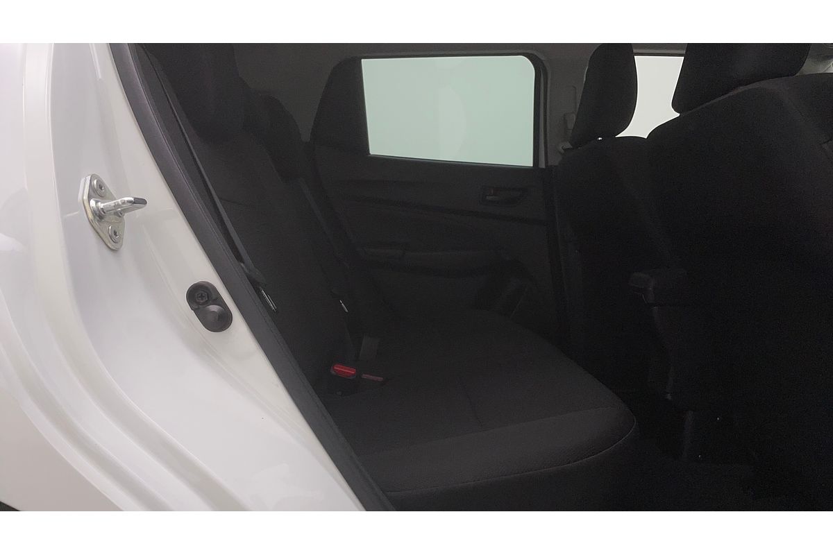 2018 Suzuki Swift GL Navigator AZ