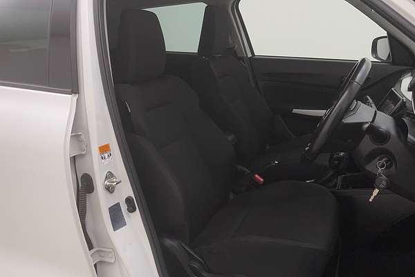 2018 Suzuki Swift GL Navigator AZ