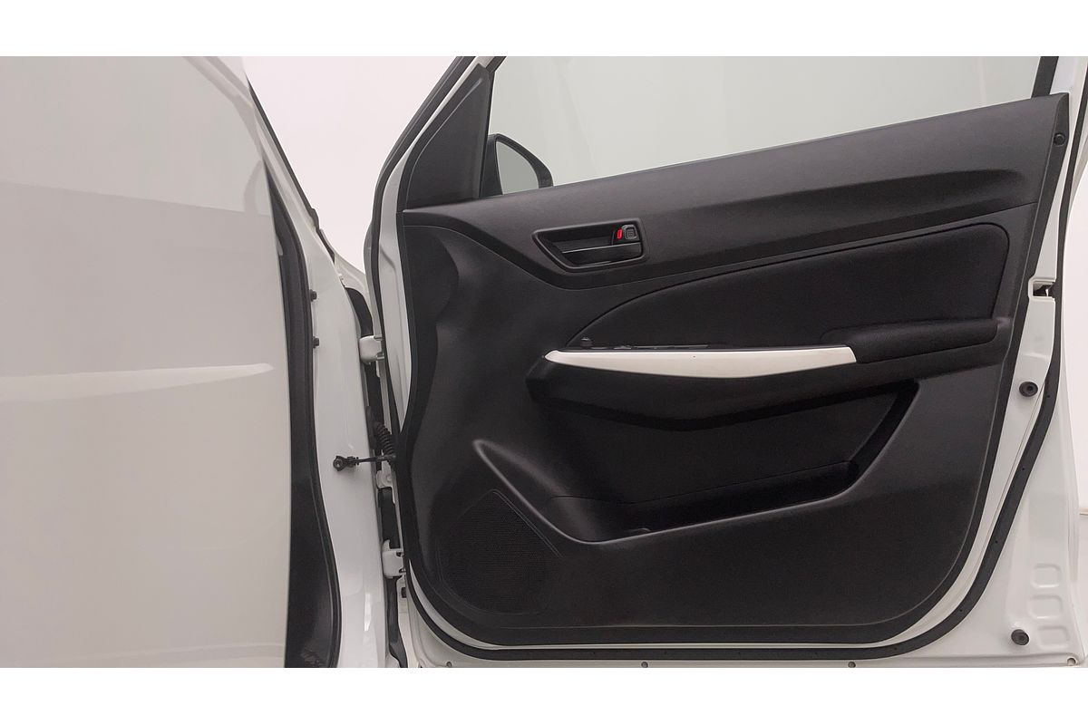 2018 Suzuki Swift GL Navigator AZ