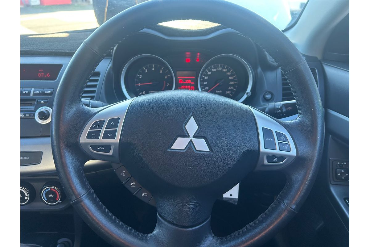 2011 Mitsubishi Lancer SX CJ
