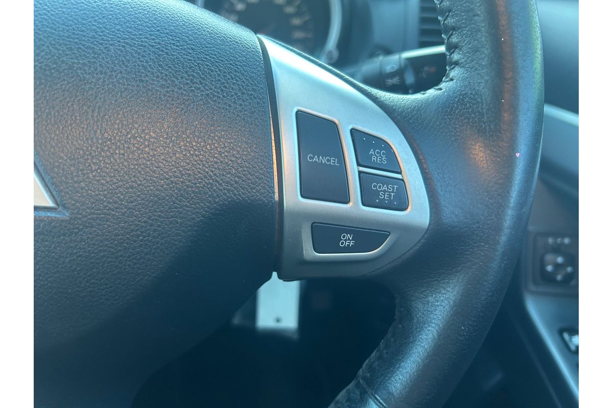 2011 Mitsubishi Lancer SX CJ