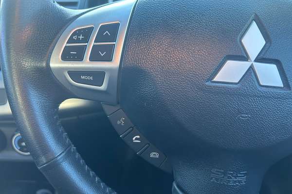 2011 Mitsubishi Lancer SX CJ