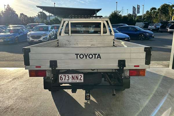 2017 Toyota Hilux Workmate TGN121R Rear Wheel Drive