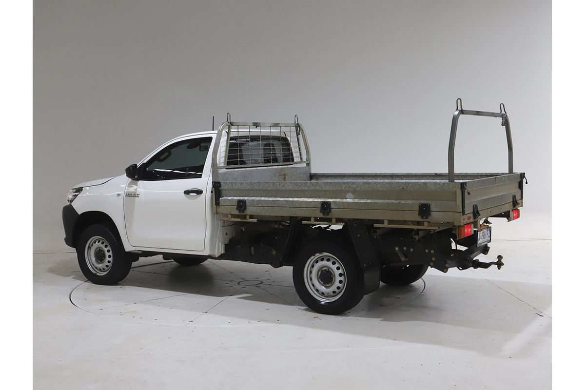 Hilux 4x4 Workmate 2.4L T Diesel Manual Single Cab C/C