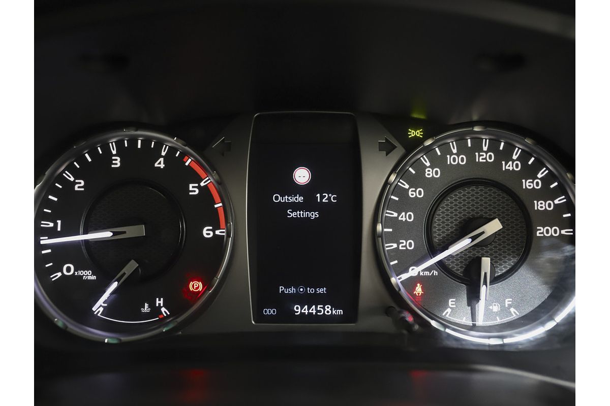 2021 Toyota Hilux Workmate GUN125R 4X4