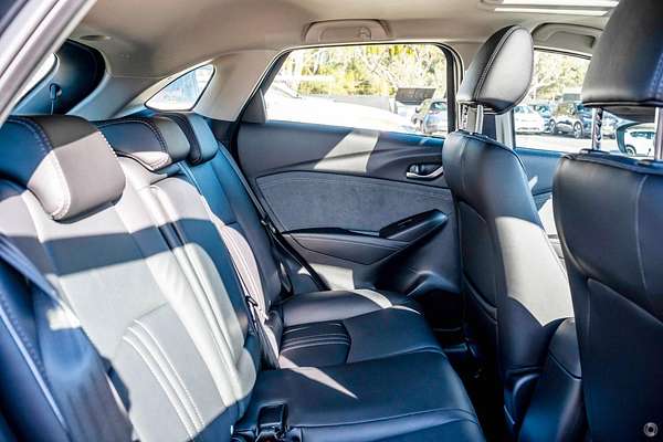 2025 Mazda CX-3 G20 Akari DK
